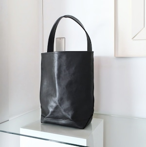 【NEW】TEMBEA / ALL-LEATHER BAGUETTE TOTE