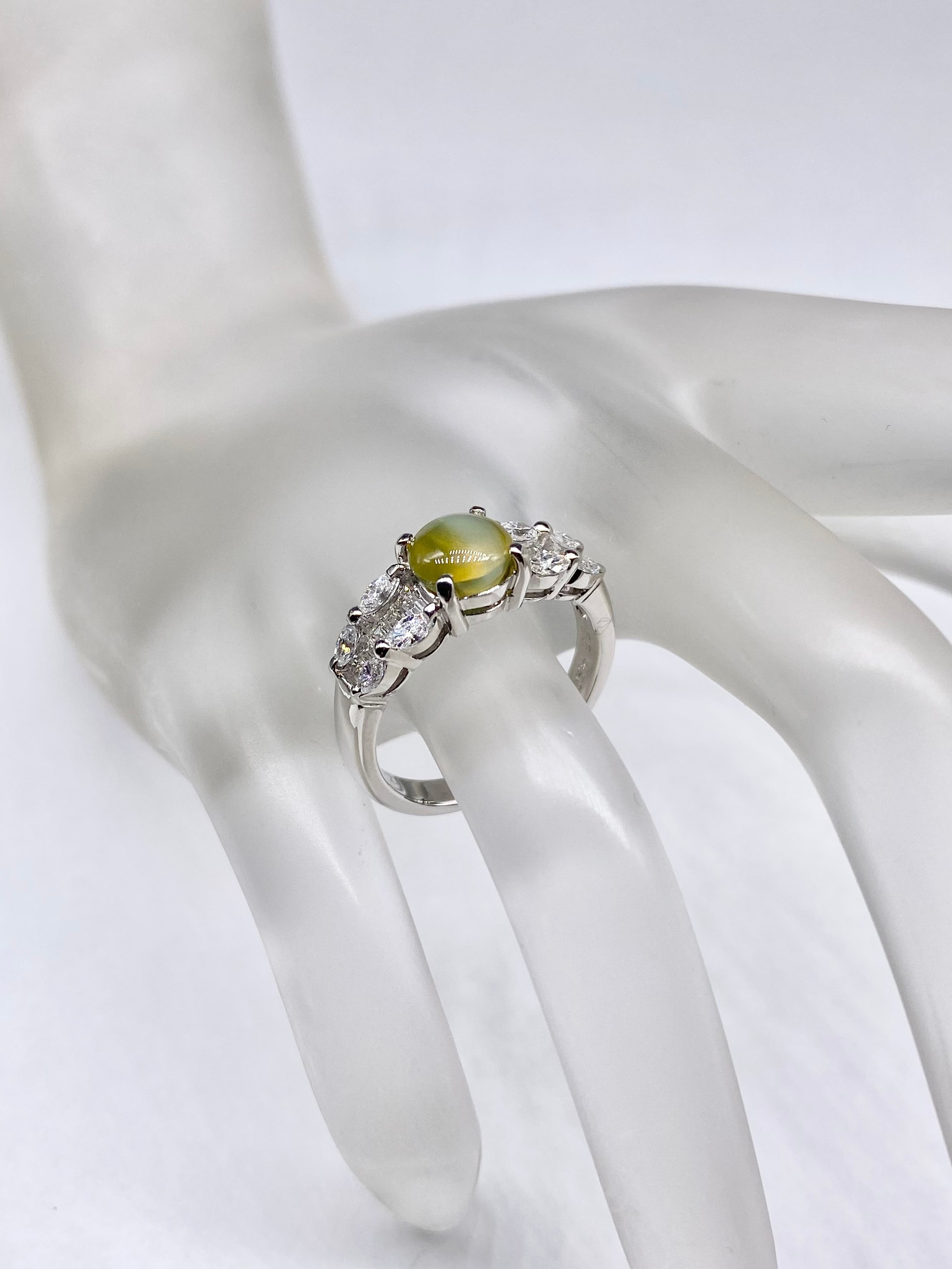 クリソベリルキャッツアイ 1.66ct / ダイヤモンド 計0.72ct Pt900