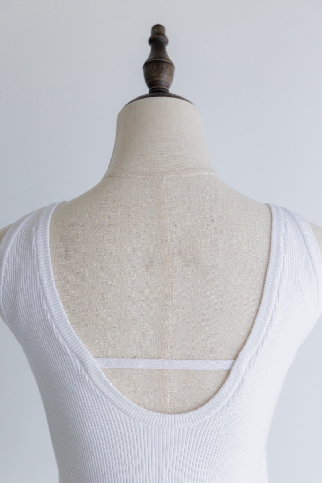 ポワ　pois back nuance tank ホワイト pois back nuance tank ホワイト back nuance tank【通常販売】3〜5日