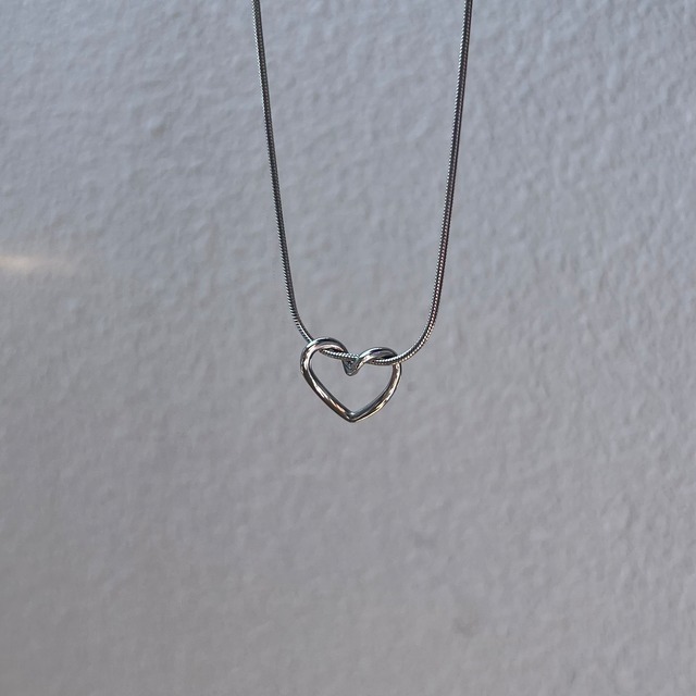 heart pretzel necklace