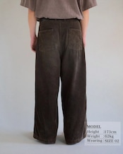 【ANACHRONORM】CORDUROY TUCK WIDE PANTS