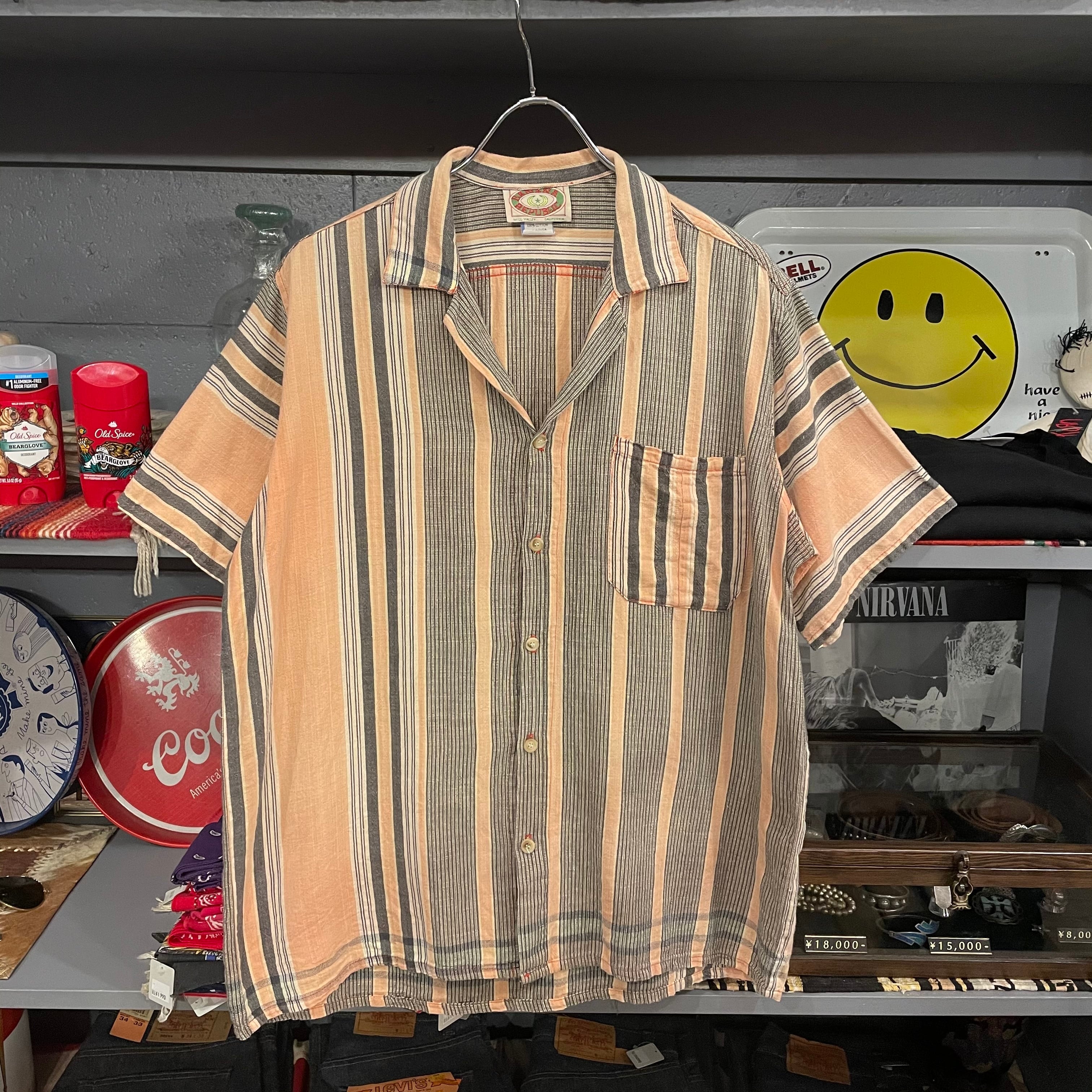 80s Banana Republic Open collar Shirt | VOSTOK 80s Banana Republic Open collar Shirt | VOSTOK