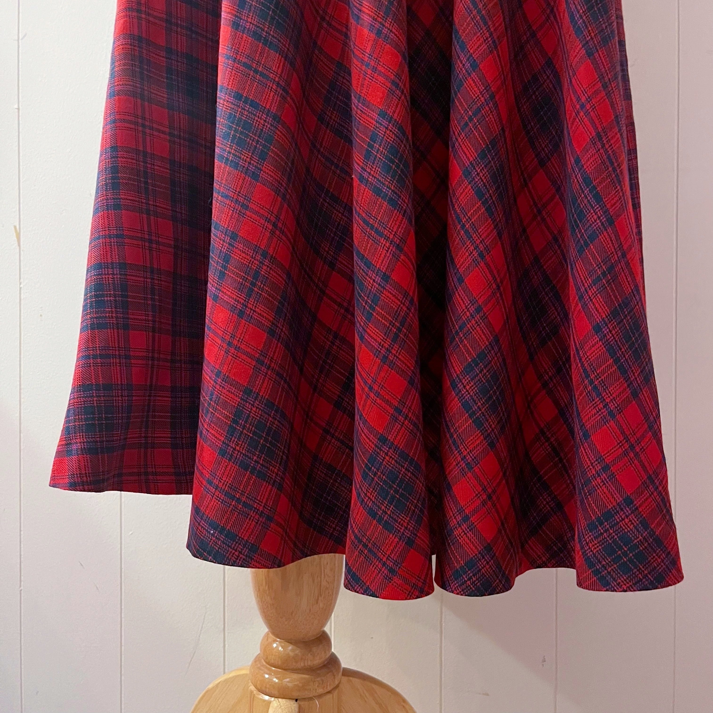 red navy check flare skirt