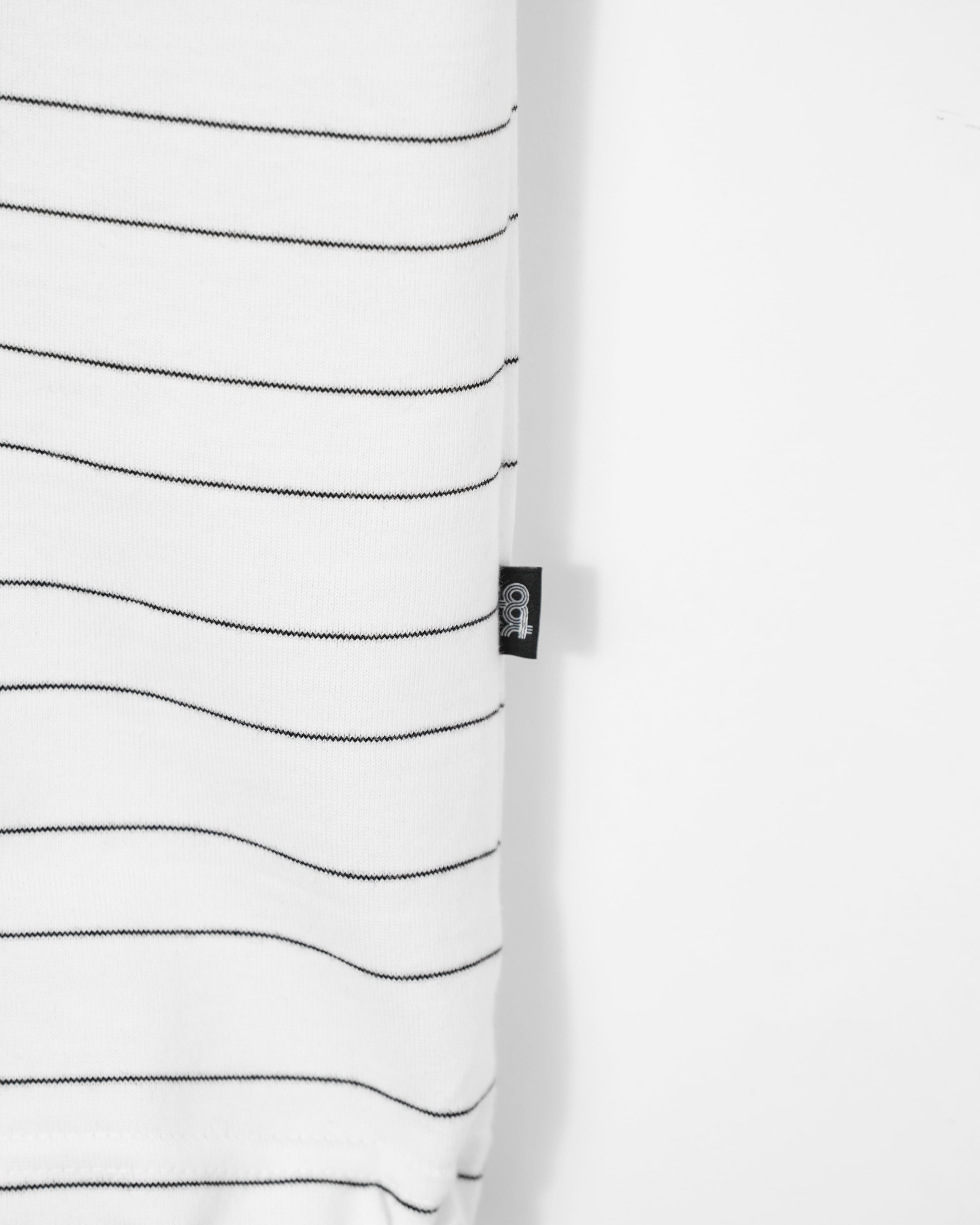トップス Optstuff DRAWSTRING CLASSIC BORDER OPTSTUFF] CLASSIC BORDER DRAWSTRING T-SHIRT (WHITE) | OPTSTUFF