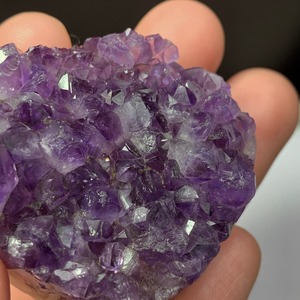 7.アメジスクラスター・ハリネズミさん