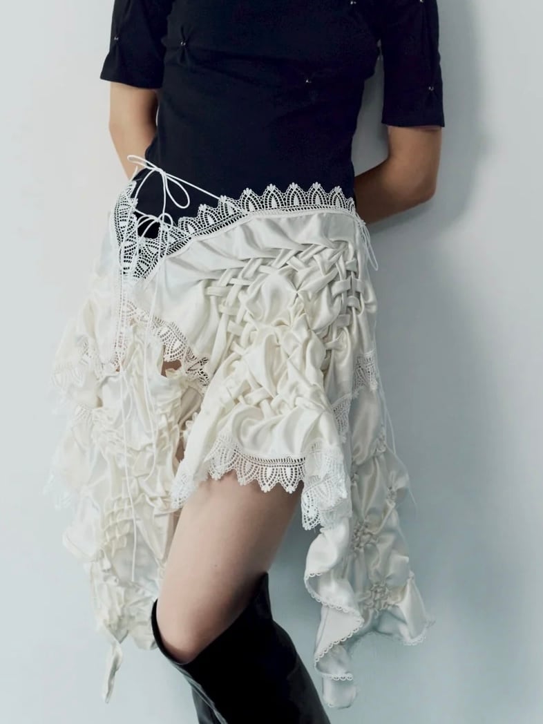 エンフォルド 2025年モデル ENFOLD RIBBON TUCK SKIRT エンフォルド 2025年モデル ENFOLD RIBBON TUCK SKIRT 前席 サポート付き