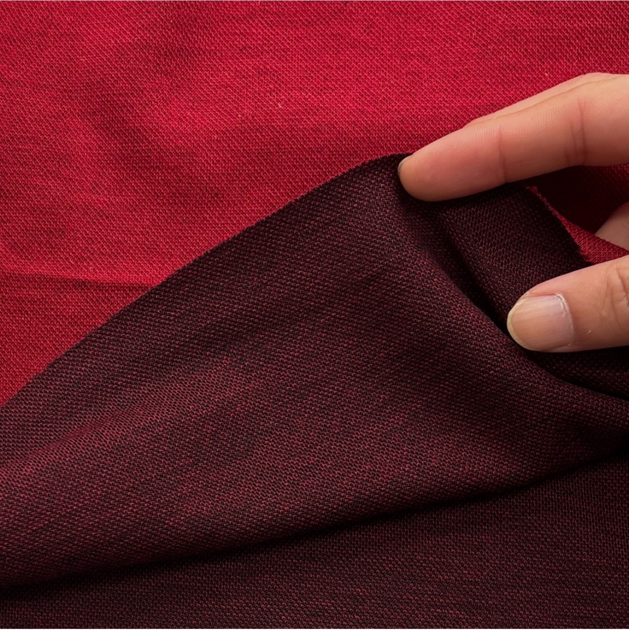 ★TC151◆2m◆BASE限定出品！◆アクリルポリエステル混インターロック編みニット生地◆レッド