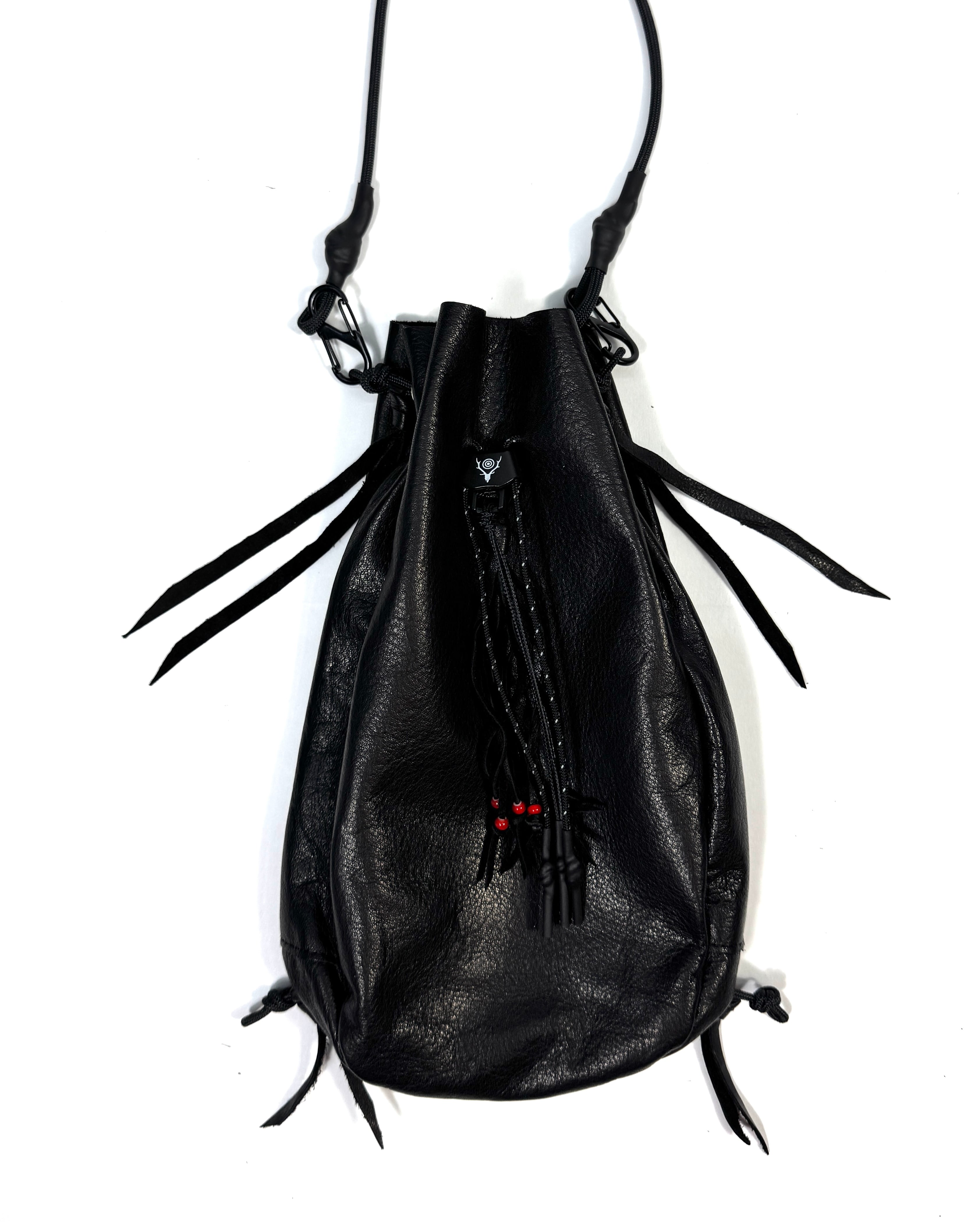 新品B:together kinchaku lether Black suede SOUTH2 WEST8 