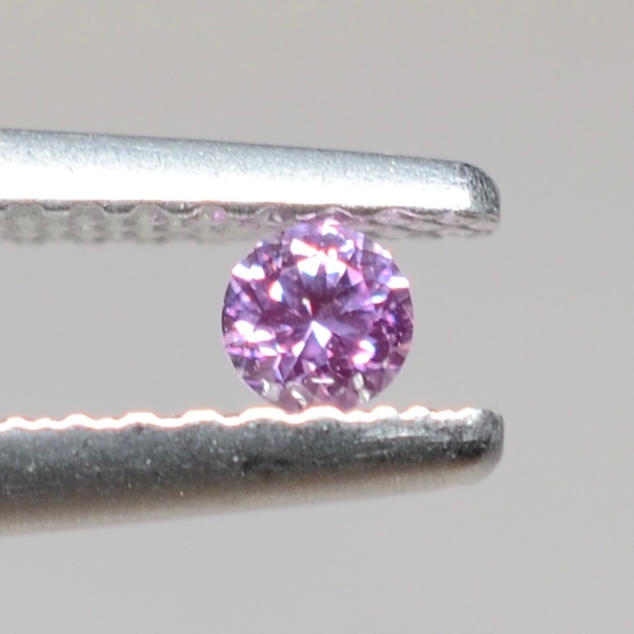 ハート&キューピッド ピンクサファイア 2.7mm