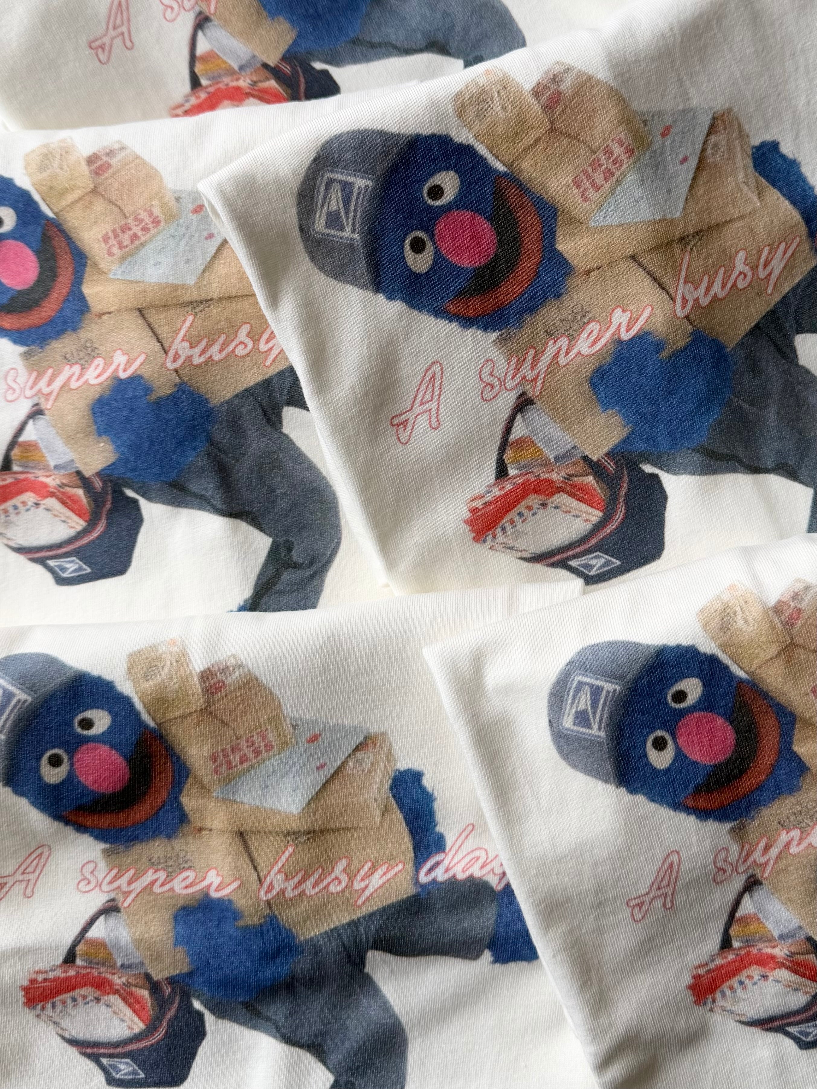 グローバー配達員 Tee（90〜130cm）4364