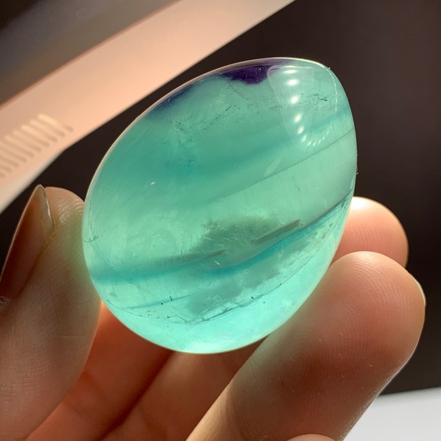 T01.ミルキーブルーグリーンフローライトたまご