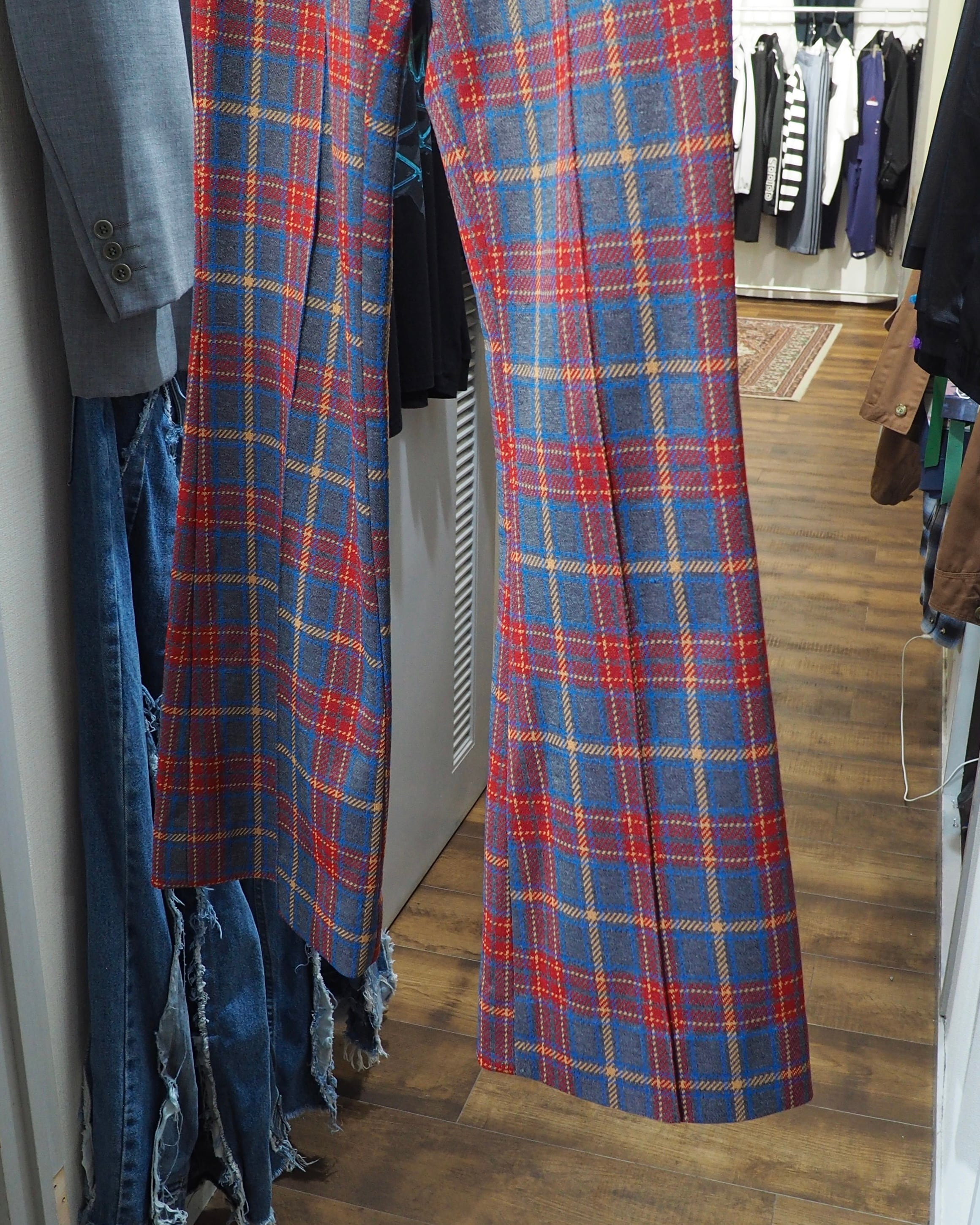 1970s ” H BAR C ” Beautiful Tartan check pattern vintage Flare pants
