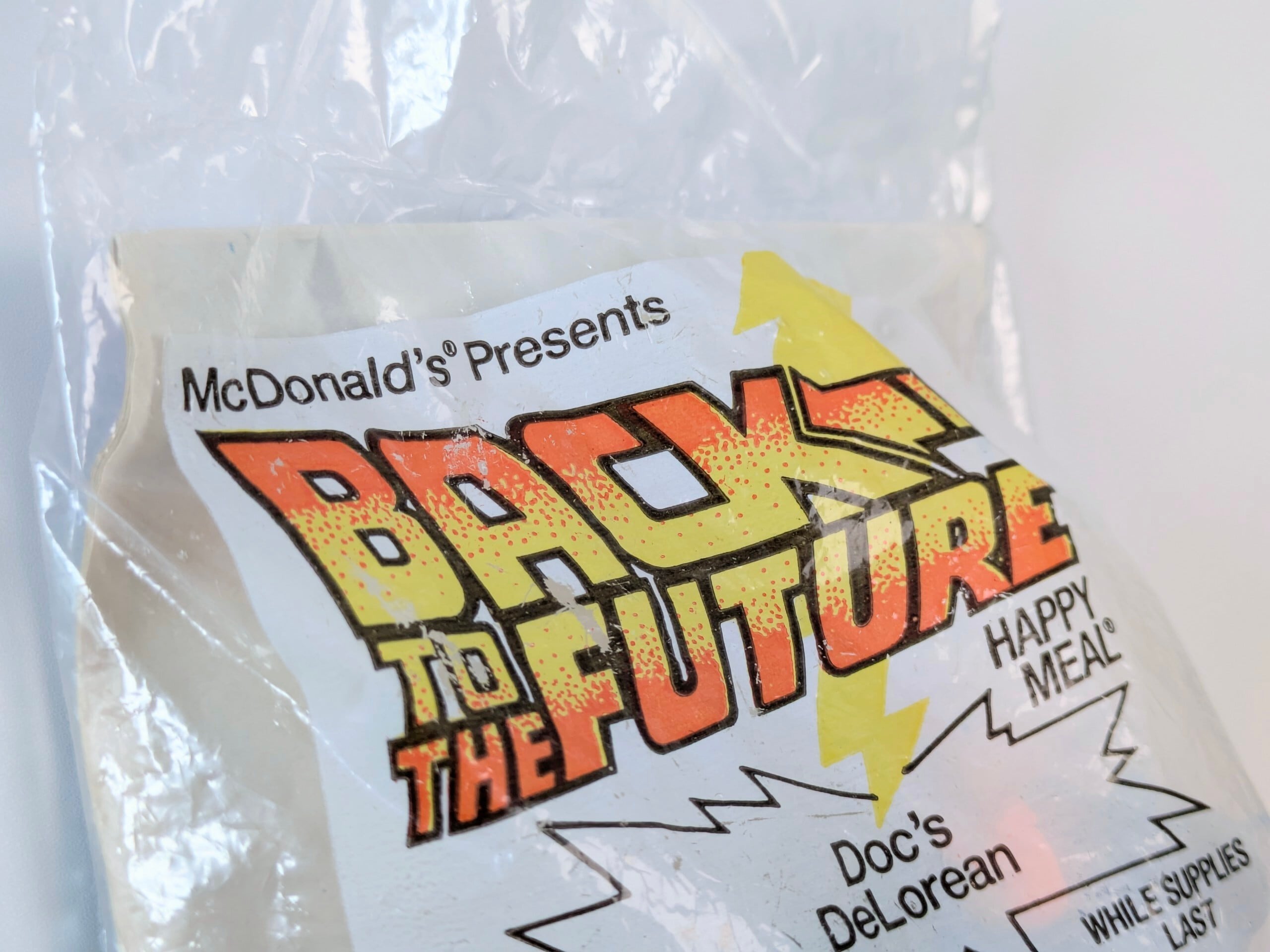 ☆ DEADSTOCK / VINTAGE 1991 ☆【 McDonald's ( マクドナルド ) 】1991年マクドナルドミールトイ『 バック・トゥ・ザ・フューチャーアニメシリーズ』ドク&デロリアン未開封 / ハッピーミール 〚アメリカン雑貨 アメトイ〛
