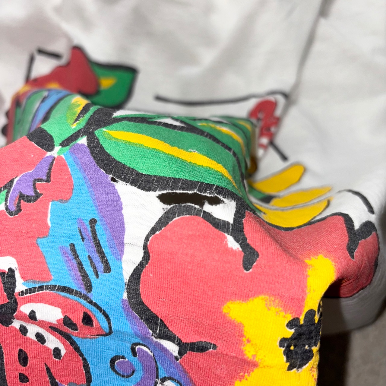 vintage 1990’s MARY QUANT art print tee