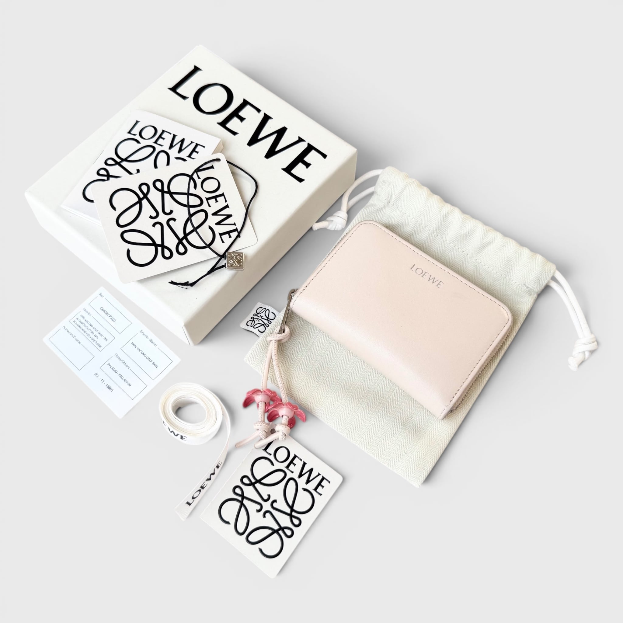 LOEWE Daisy Zip Coin Purse Pink | BRAND RESORT Online |【公式