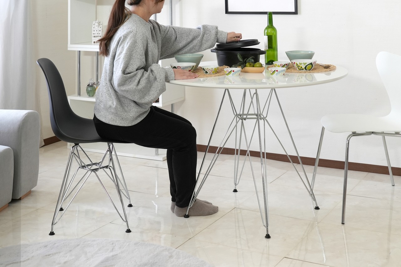 ラウンドテーブル100cm スチール脚