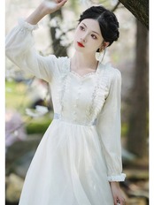 【0147】White Simple Back Ribbon Long Sleeve Dress