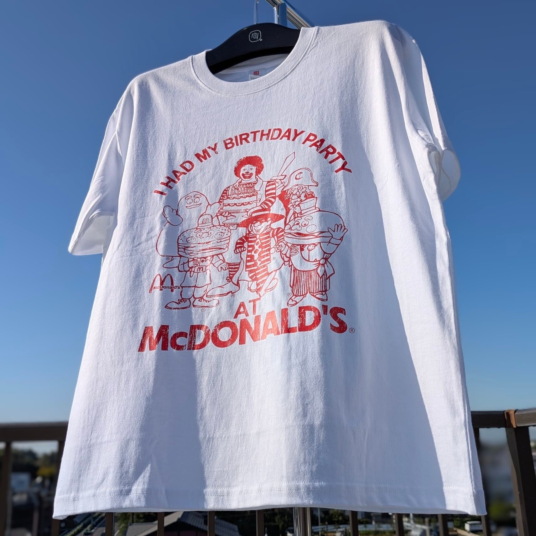 【 McDonald's ( マクドナルド )】『 I HAD MY BIRTHDAY PARTY 』Tシャツ / ロナルド・マクドナルド / ドナルド〚アメリカン雑貨 アメトイ〛