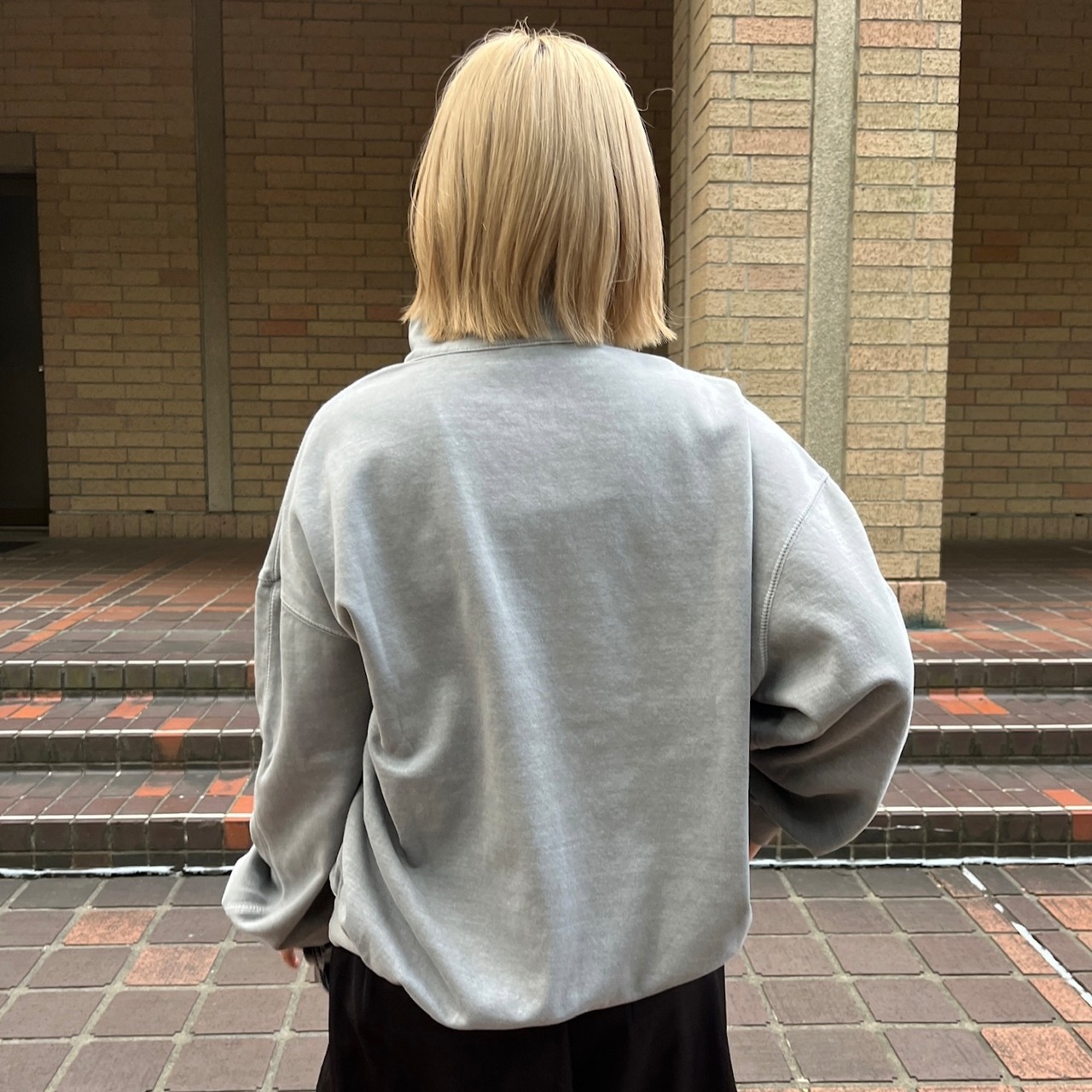 vintage logo half zipSW／gray