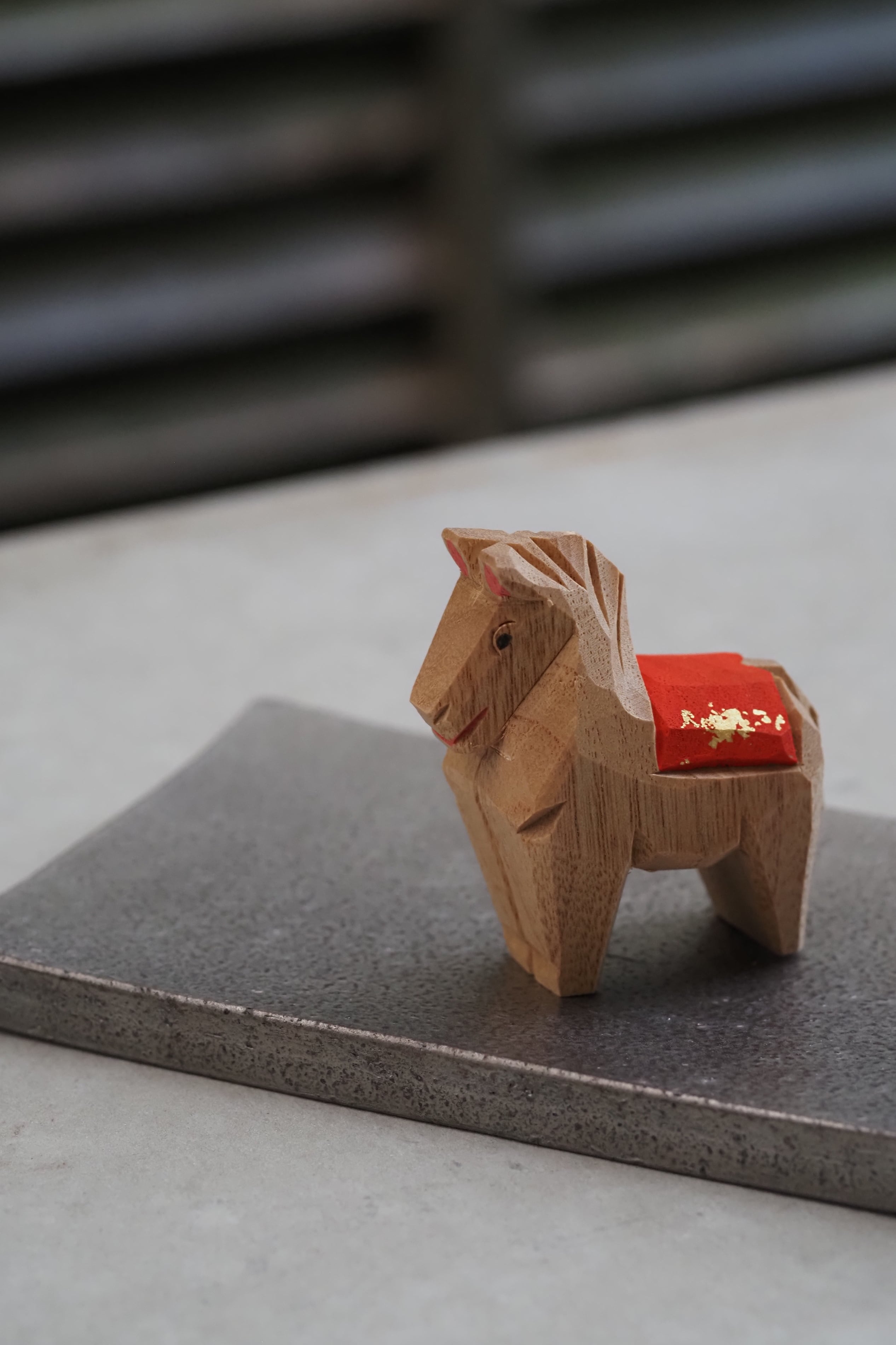 奈良一刀彫 浦弘園 干支「馬 」 | 陶屋なづな