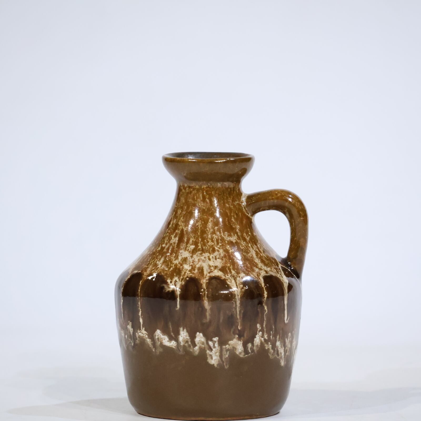 Strehla | Fat Lava & German Art Pottery
