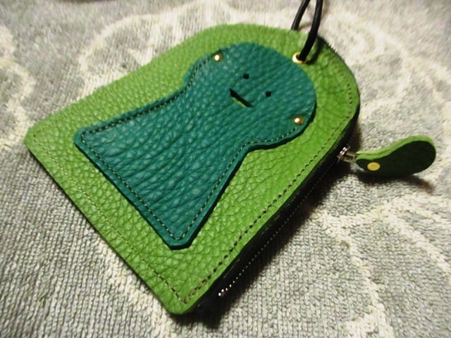 【受注再販】首から掛けられる 古墳ポーチ(前方後円墳タイプ)