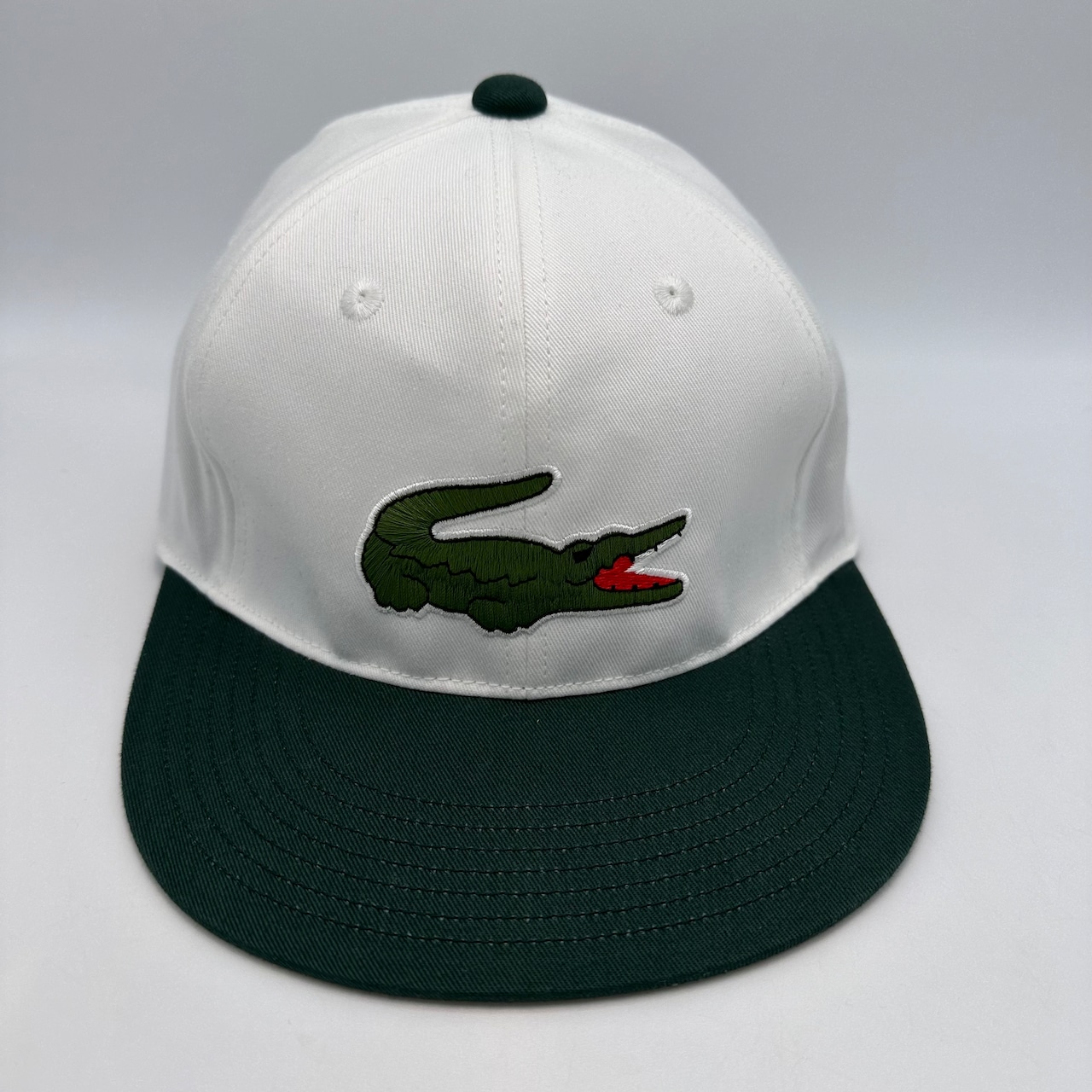 LACOSTE FLAT VISOR CAP 全2種