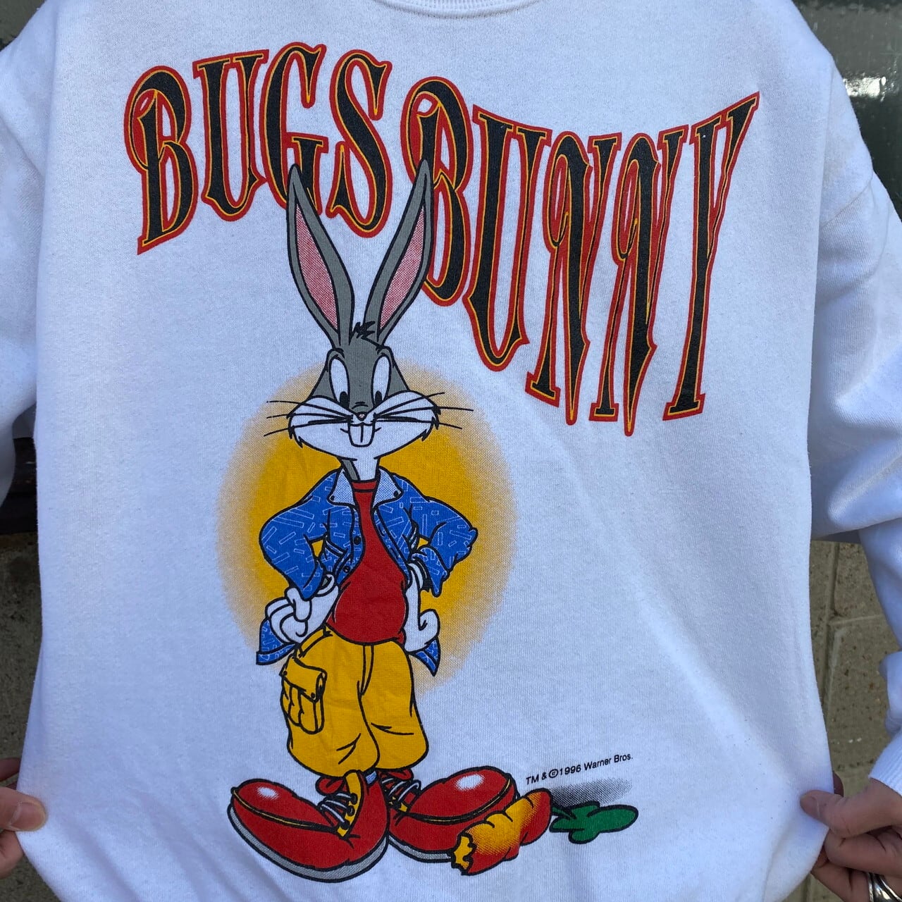 90年代 ビンテージ LOONEY TUNES バックスバニー キャラクターデザインスウェット メンズL レディース 古着 ルーニーテューンズ  BUGS BUNNY 90S ヴィンテージ トレーナー ホワイト 白【スウェット】【AL20】 | cave 古着屋【公式】古着通販サイト  powered