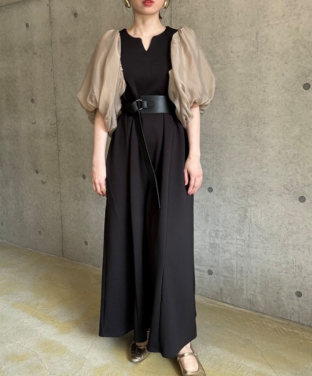 袖ボリュームキーネックワンピース【ブラック】