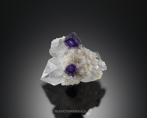 フローライト / カルサイト / クォーツ【Fluorite on Calcite with Quartz】中国産