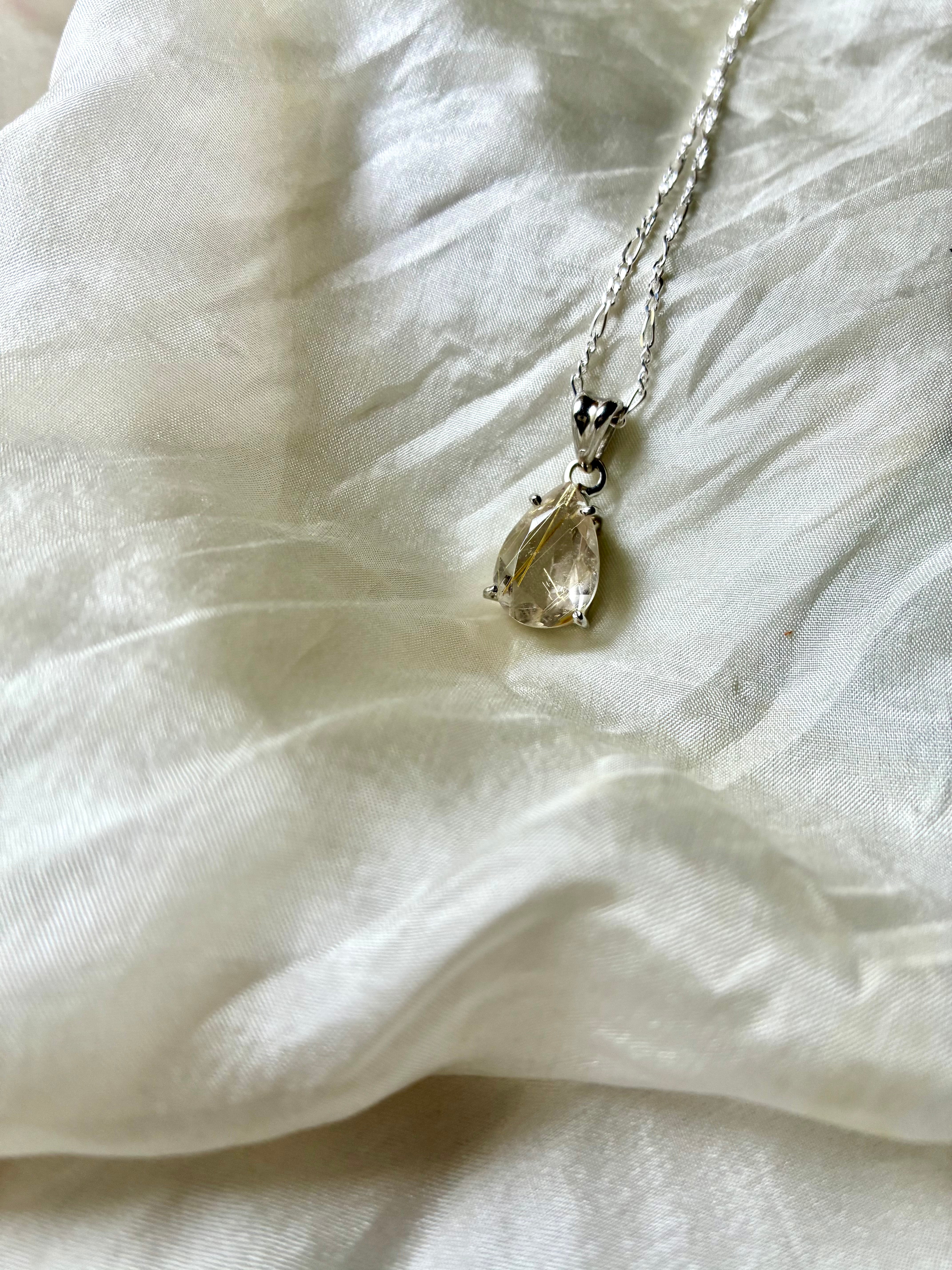 Rutile quarts〜幸運〜 necklace