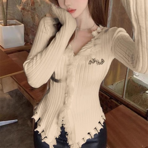 3カラー ニット フリンジ アプリコット セーター トップス Vネック ワンポイント スリムフィット スリムニット 不規則デザイン 長袖 レトロ 大人可愛い ガーリー a747421508480_ap