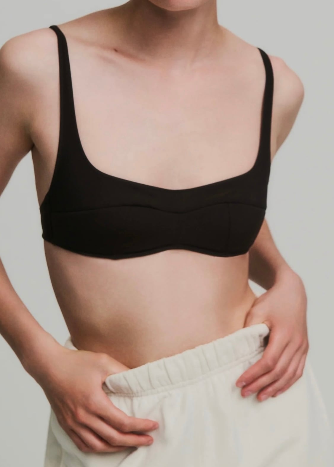 NICENICE MOMENT】LOW-CUT BRA | TOLMA.