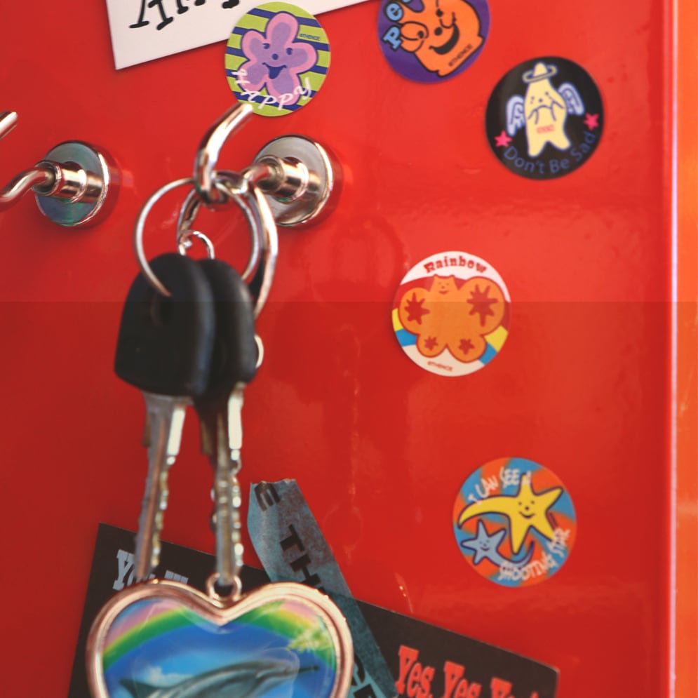 Mr.TC」バラエティーミニステッカー (2シート入り) | THENCE