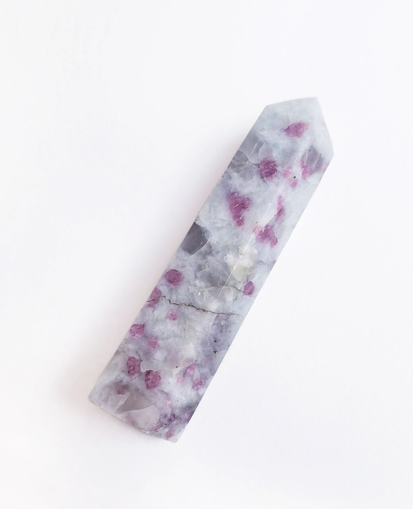 梅花トルマリン - plum blossoms Tourmaline - 天然石 タワー | 小 鳥 亭