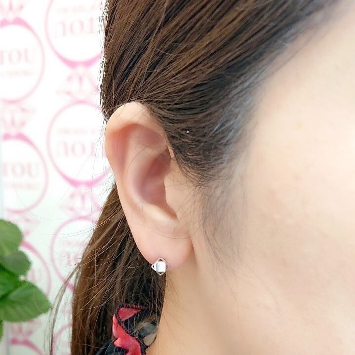 K14 WG ピアス ○ | 株式会社Jewelry伊藤