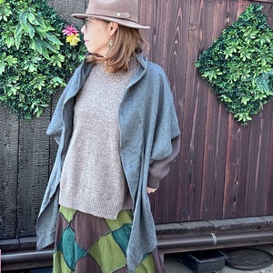 ビッグポンチョカーディガン