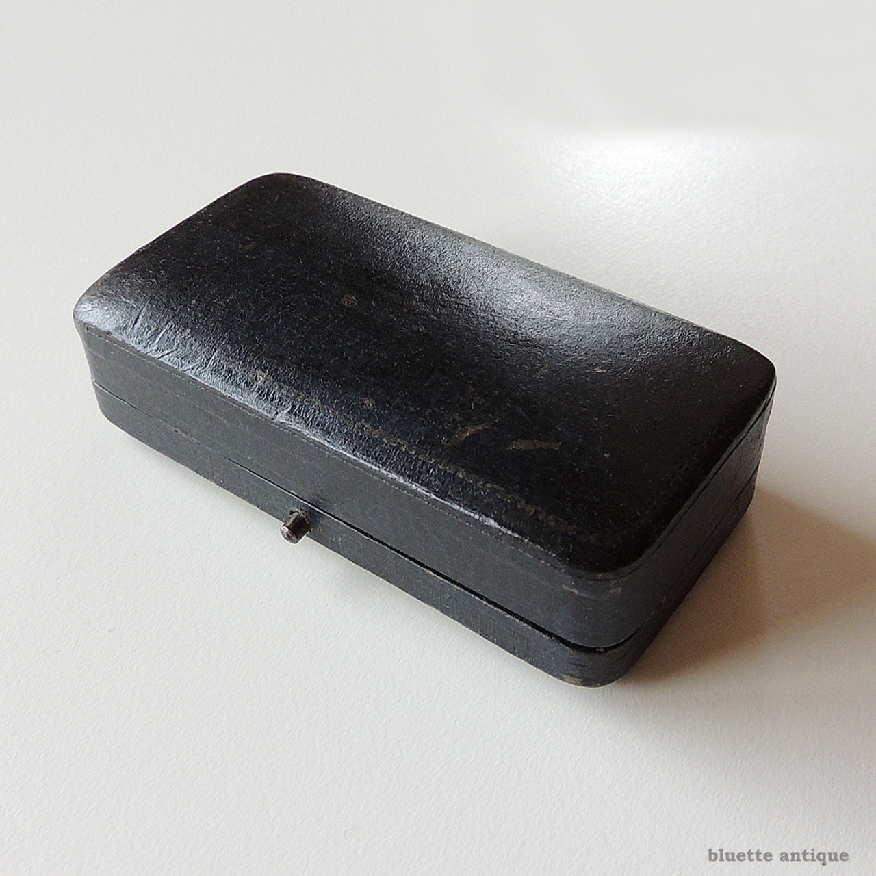 英国アンティークジュエリーケース H. Samuel ライオン紋章 ネイビーベルベット