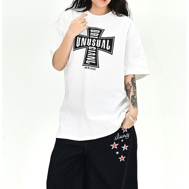 クロスゴシックロゴバックプリントTシャツ 2col   R01718