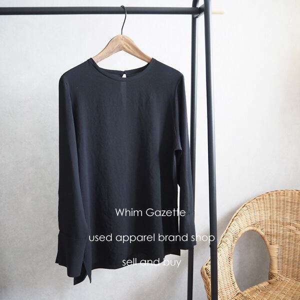 2019/ Whim Gazette ウィムガゼット クルーネックブラウス 黒