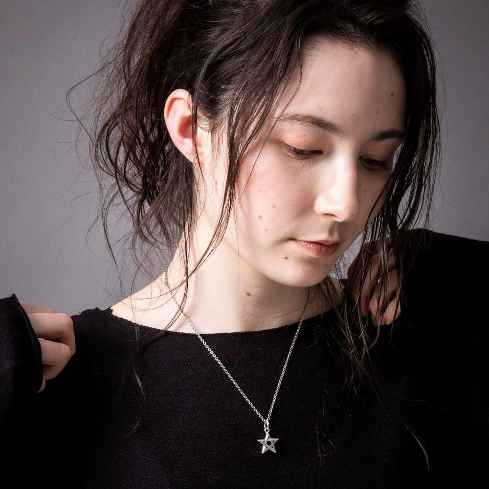 五芒星ペンダント AKP0115 Pentagram pendant シルバーアクセサリー