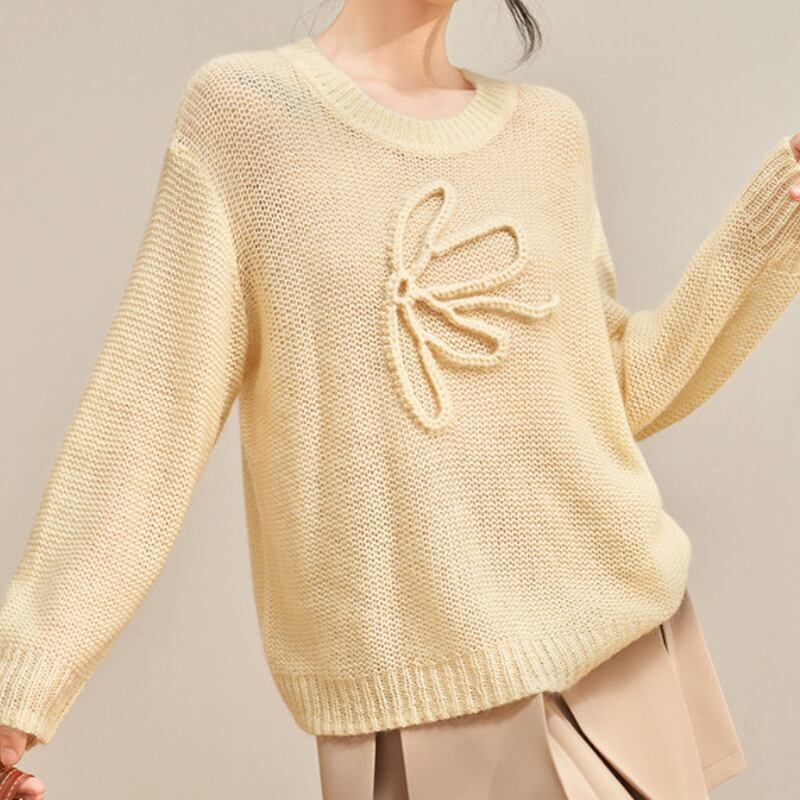Creamy Line-Art Flower Loose Knit S0268