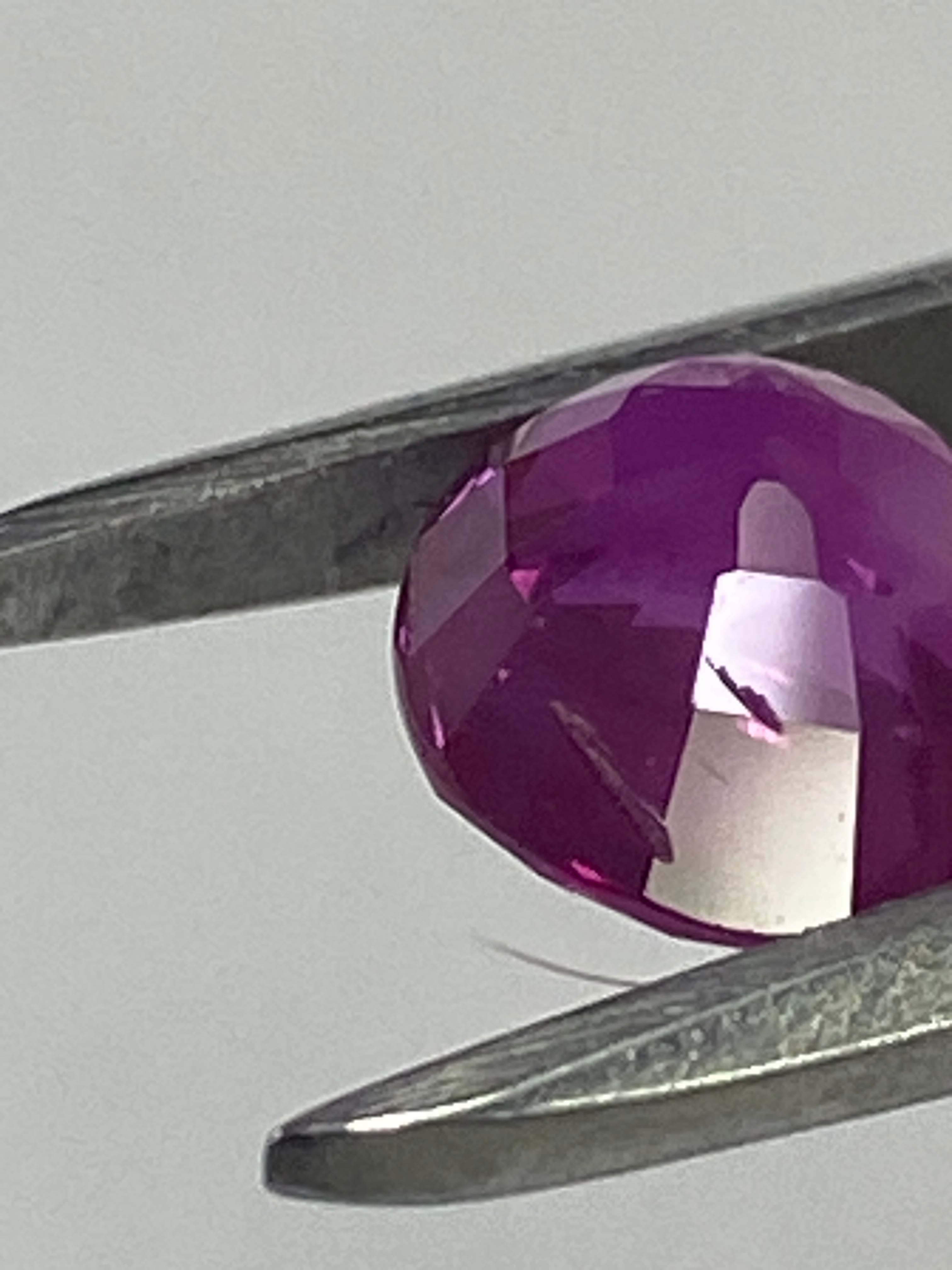 ミャンマー産　ルビー(加熱) 2.01ct AIGS鑑別書付き