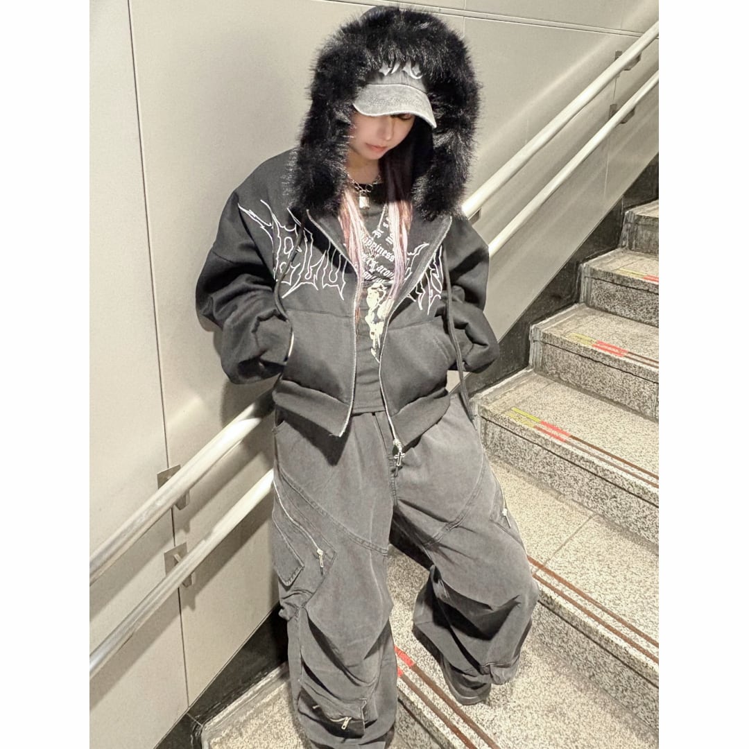 1/3新着】ショート丈 メタルクロスフードファーZIPパーカー(裏起毛