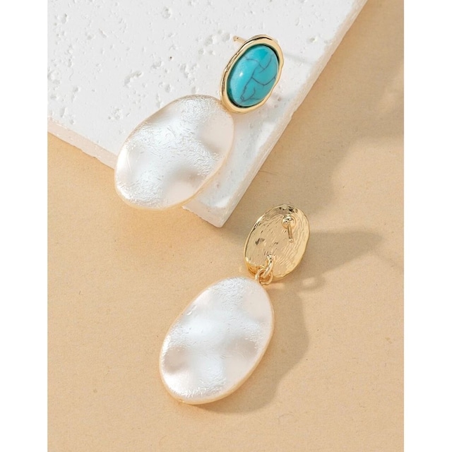 Turquoise Oval Drop pierced 124350