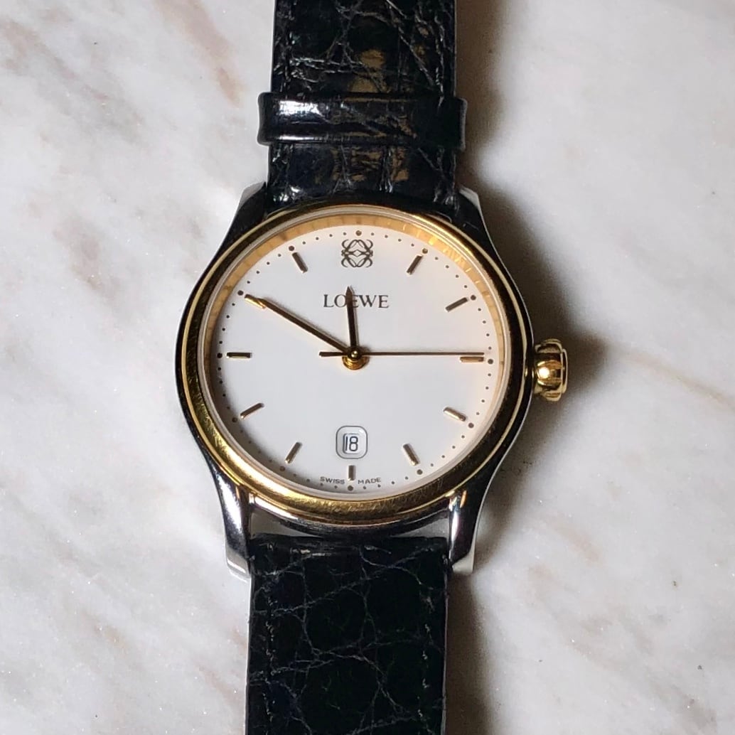 LOEWE quartz watch | NOIR ONLINE LOEWE quartz watch | NOIR ONLINE