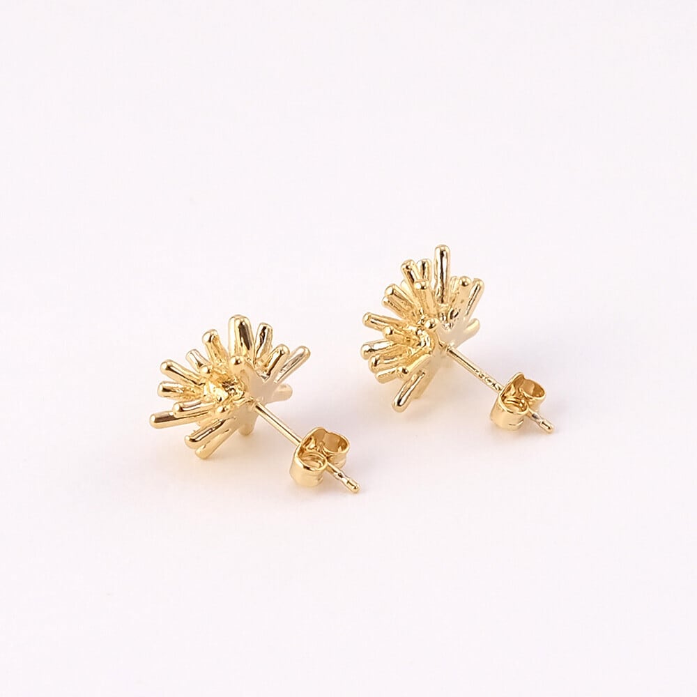 Small flower earrings