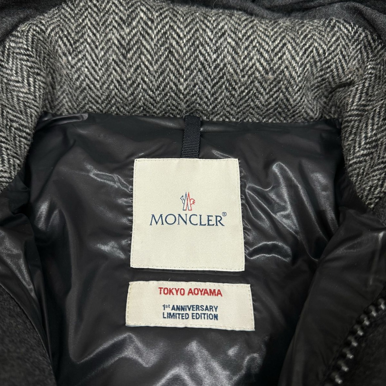 MONCLER/モンクレール AOYAMA 青山店1周年記念限定 ヘリンボーン 