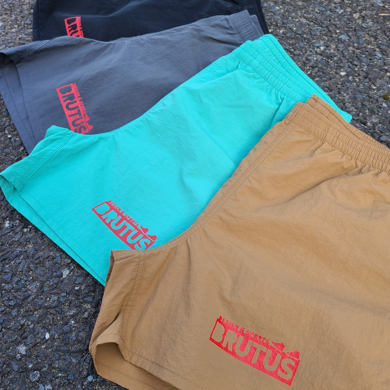 Brutus LOGO NYLON SHORT PANTS / グレー