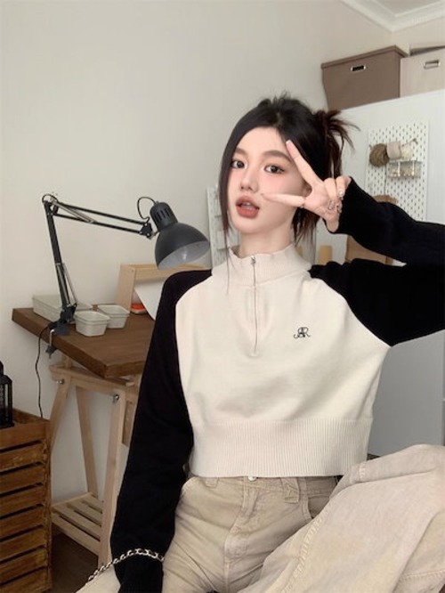 期?限定 トップス 長袖 ニット セーター レディース ショート おしゃれ カラバリハーフカラースタイルアップ 色っぽ 女っぽ カジュアル きれいめ 大人 ネック ファッション フェミニン 秋 冬 春